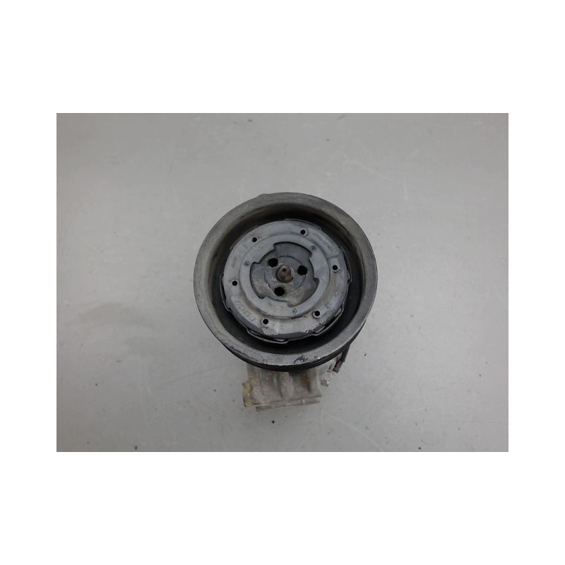 COMPRESSEUR AIR CONDITIONNE TOYOTA YARIS