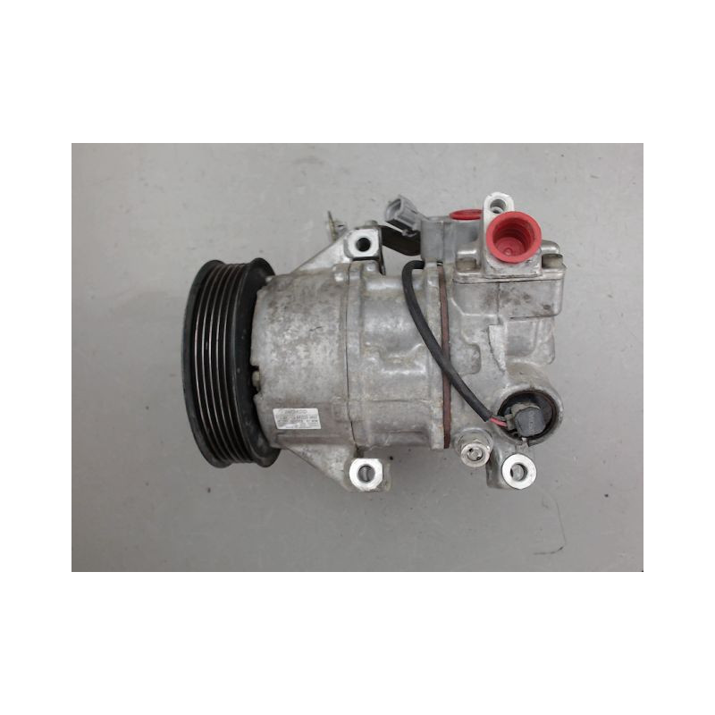 COMPRESSEUR AIR CONDITIONNE TOYOTA YARIS