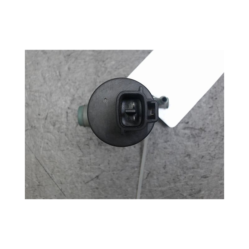 POMPE LAVE-GLACE ARRIERE TOYOTA VERSO