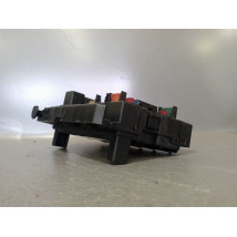 BOITE A FUSIBLES PEUGEOT 406 99-04