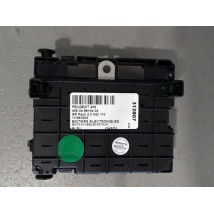 BOITE A FUSIBLES PEUGEOT 406 99-04