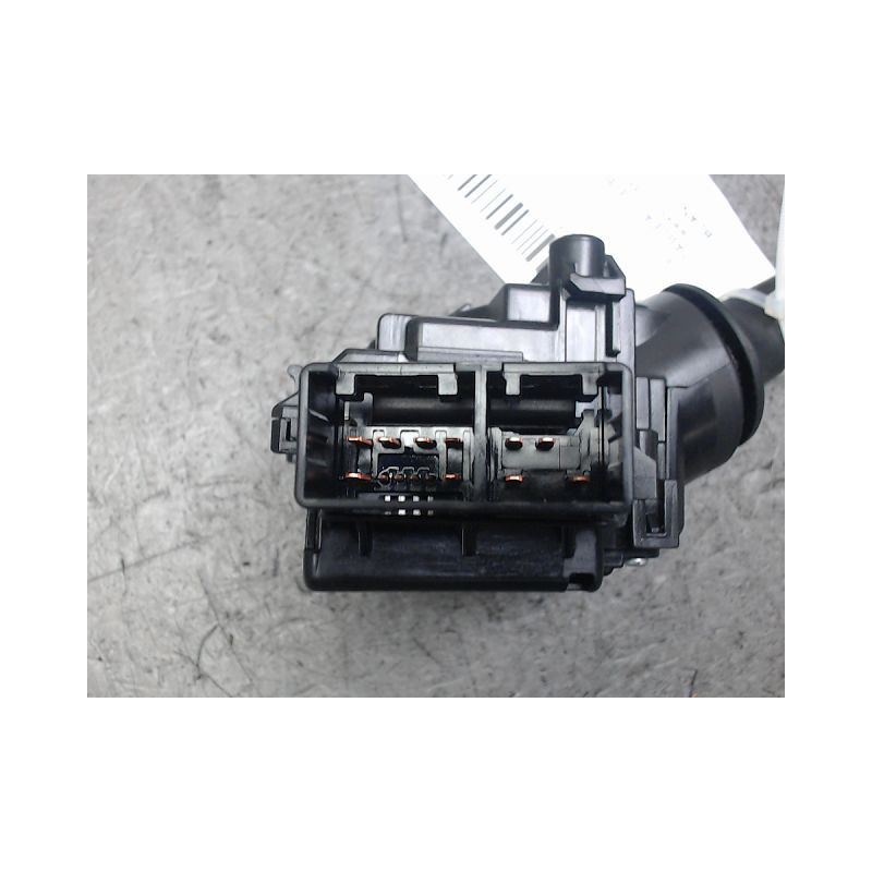 COMMANDE ESSUIE GLACE TOYOTA AURIS