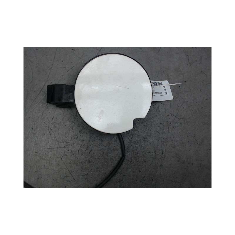 VOLET DE TRAPPE CARBURANT FIAT DOBLO