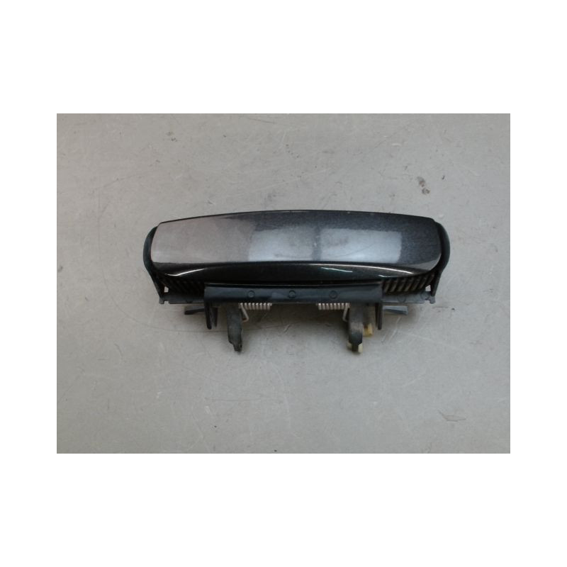 POIGNEE EXTERIEURE PORTE AVANT DROIT AUDI A4