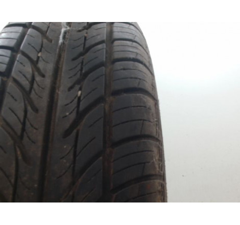 Paire de pneus KORMORAN ROAD 165 70 14 85 T