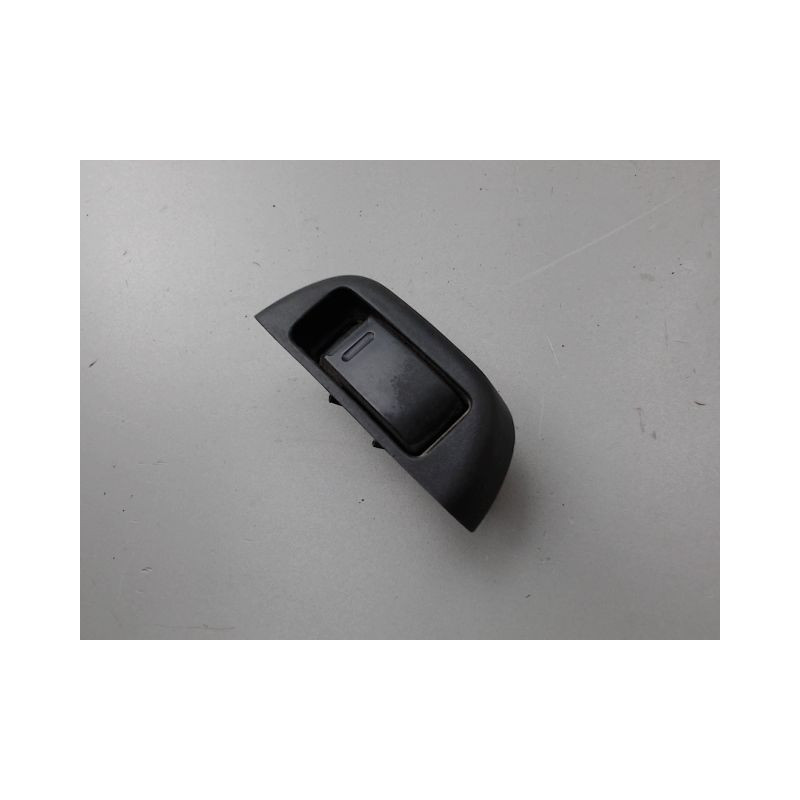COMMANDE LEVE-GLACE PORTE AVG TOYOTA AYGO