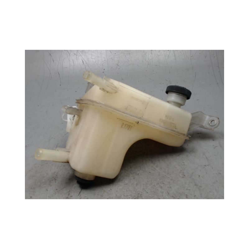 VASE EXPANSION TOYOTA PRIUS