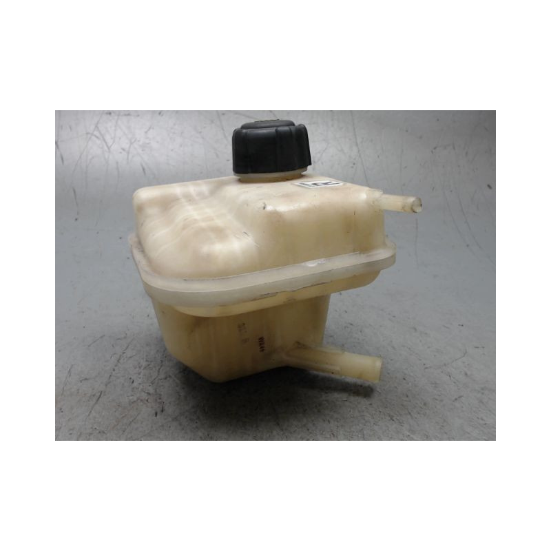 VASE EXPANSION NISSAN QASHQAI