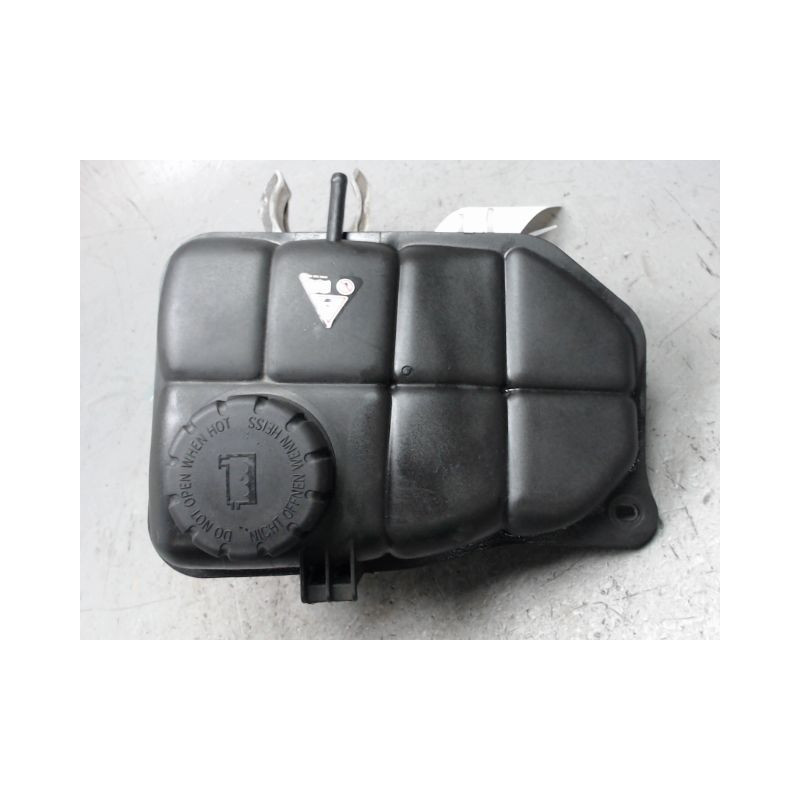 VASE EXPANSION MERCEDES CLASSE C 2004-