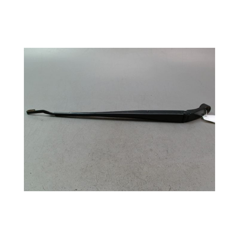 BRAS ESSUIE-GLACE AVANT GAUCHE TOYOTA AURIS 2010-
