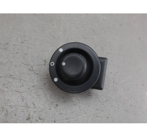 COMMANDE RETROVISSEUR EXT ELECTRIQUE