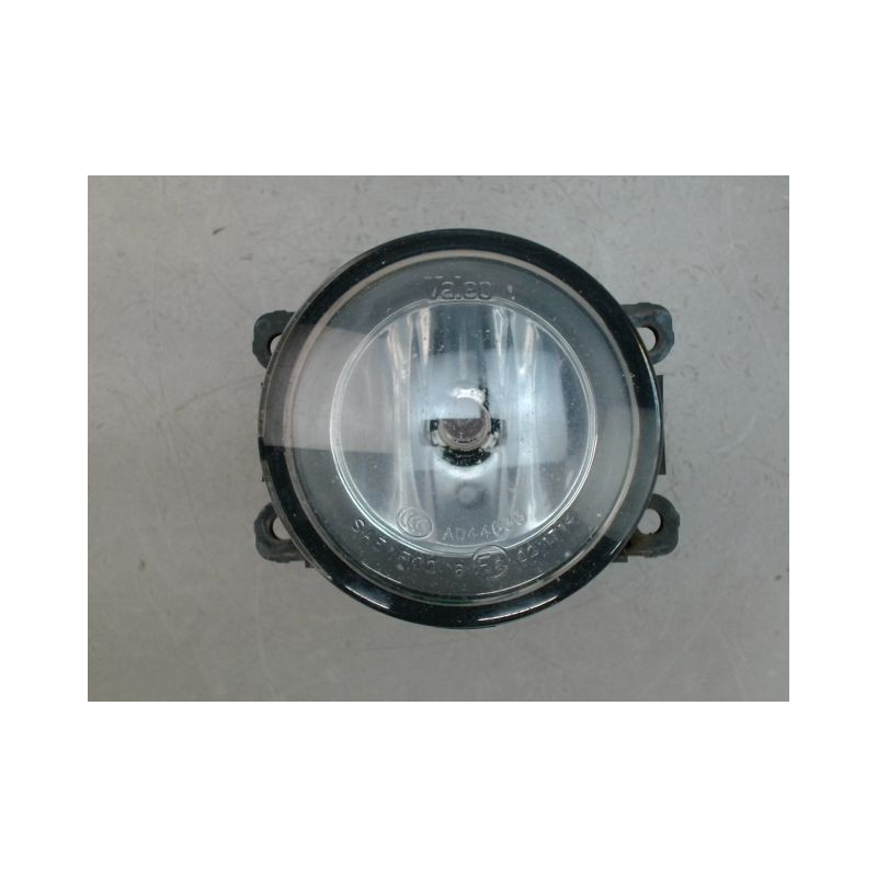 PHARE ANTIBROUILLARD AVANT GAUCHE DACIA LOGAN