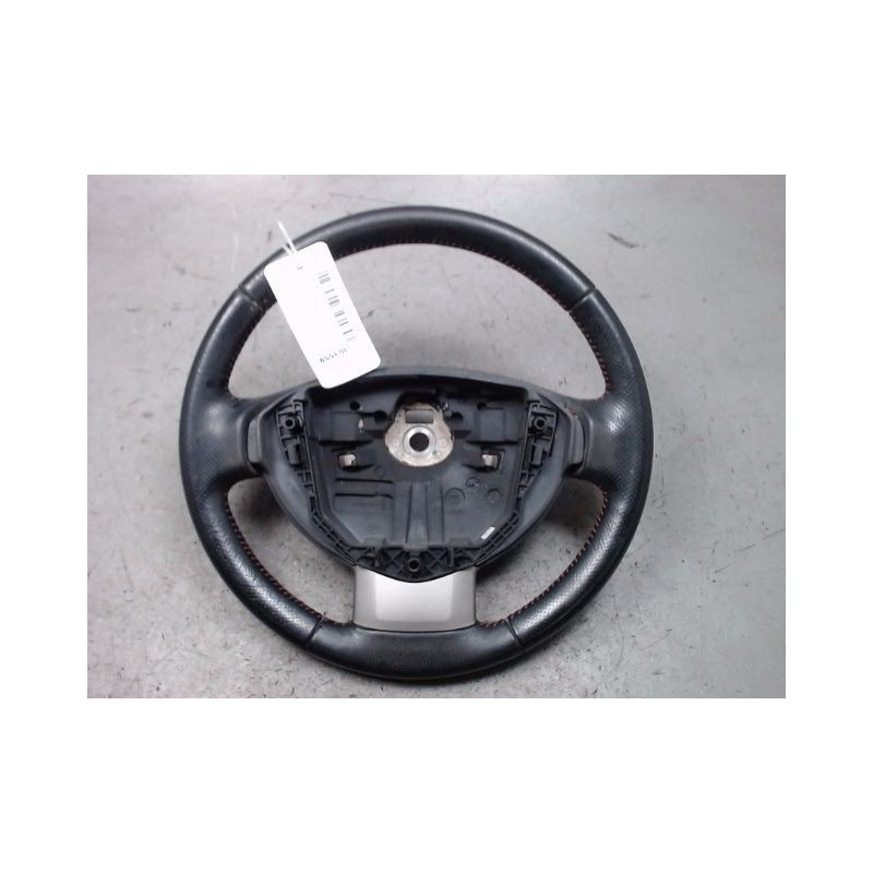 VOLANT DE DIRECTION DACIA DUSTER 2010-