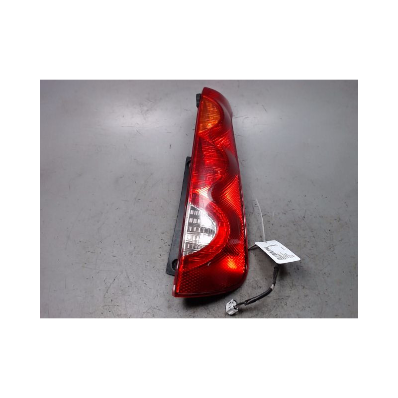 FEU ARRIERE DROIT NISSAN NOTE