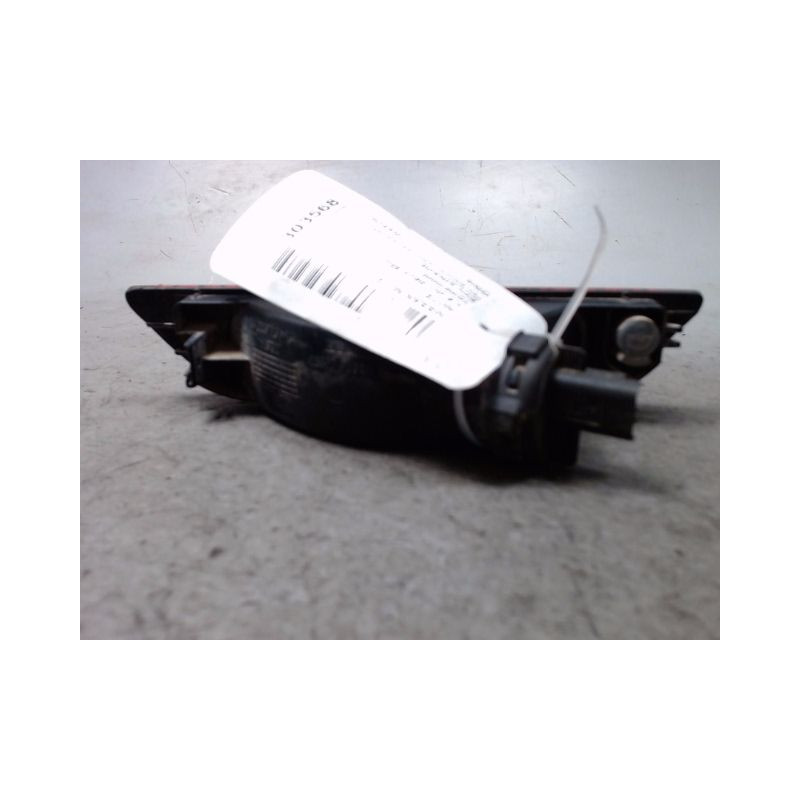 FEU BROUILLARD CENTRAL ARRIERE NISSAN NOTE