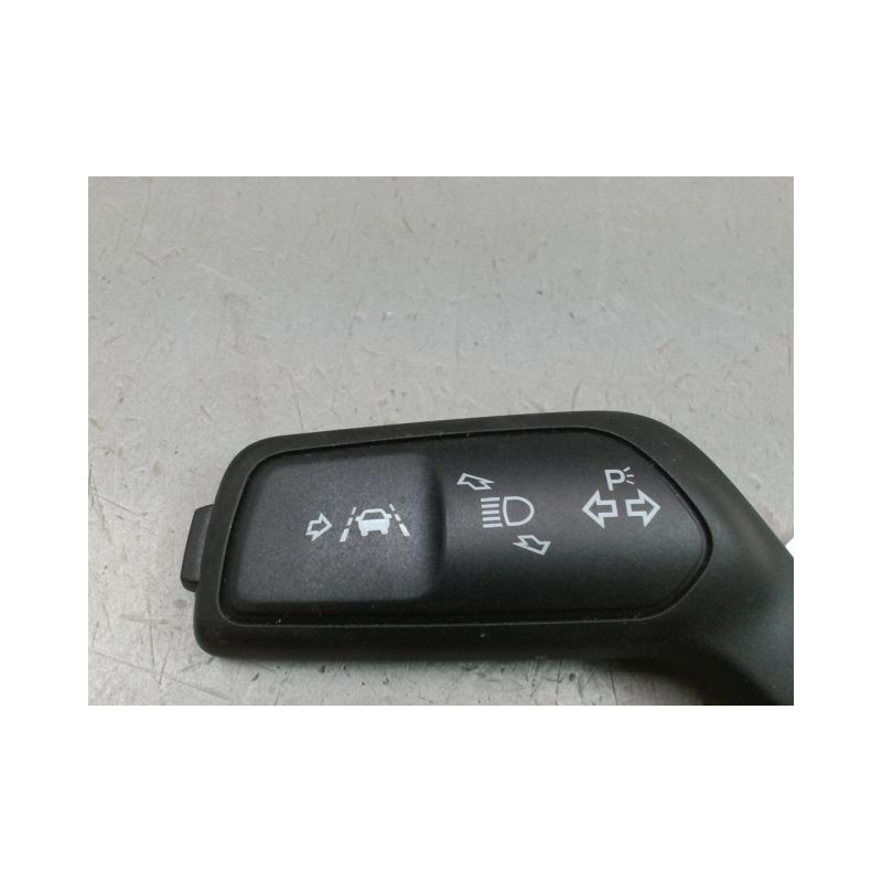 COMMANDE CLIGNOTANT FORD FIESTA 2010-