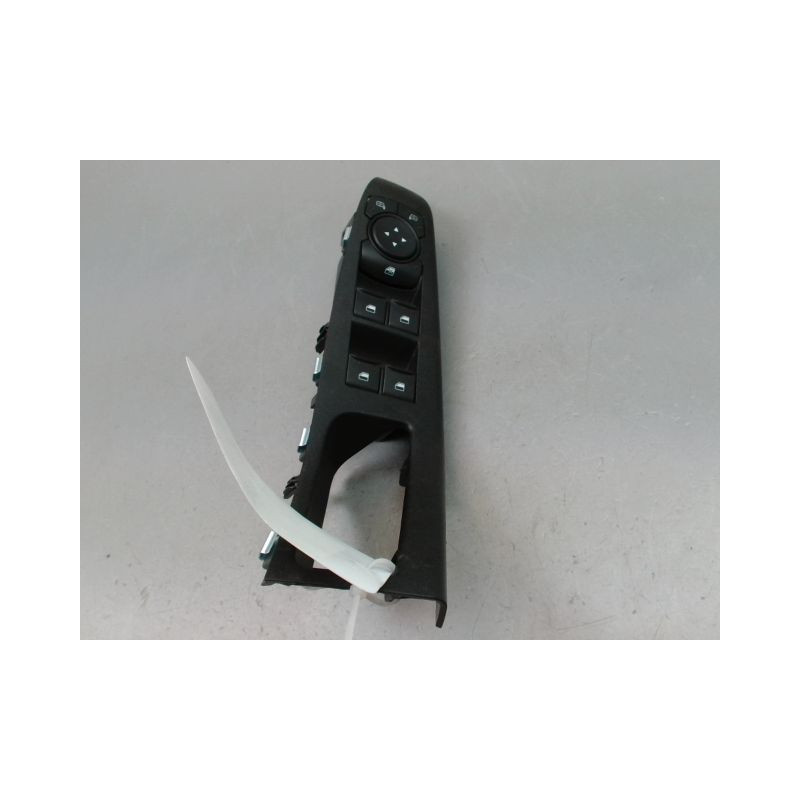 COMMANDE LEVE-GLACE PORTE AVG FORD FIESTA 2010-