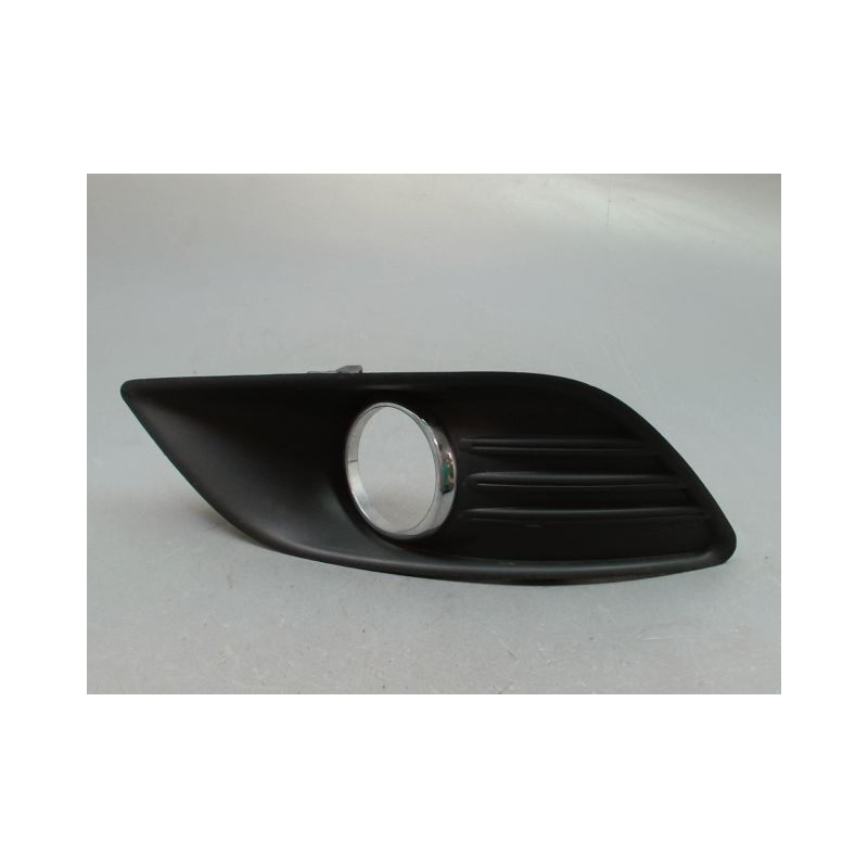 GRILLE VENTILATION PARE-CHOC AVG FORD FOCUS II Phase 2 2008-2010