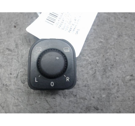 COMMANDE RETROVISSEUR EXT ELECTRIQUE