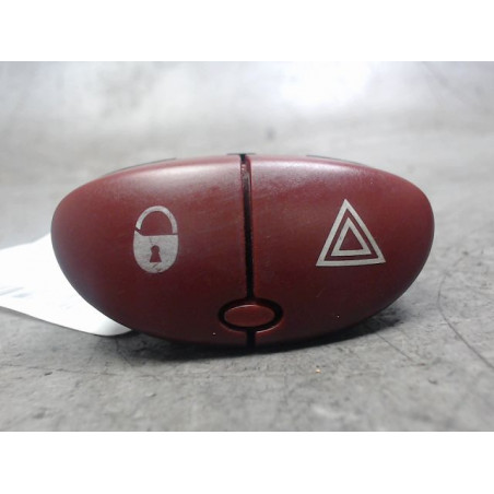 BOUTON DE WARNING PEUGEOT 206 5P