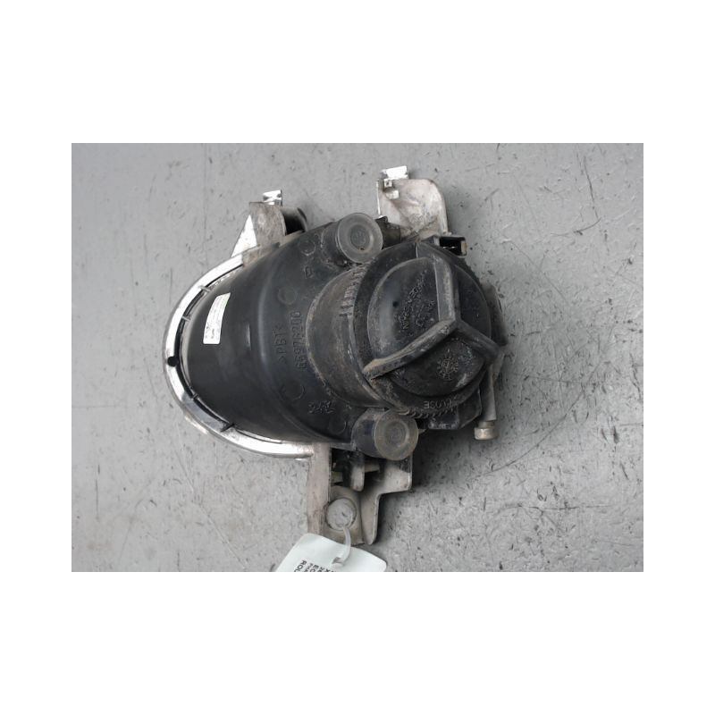 PHARE ANTIBROUILLARD AVANT DROIT PEUGEOT 206 3P