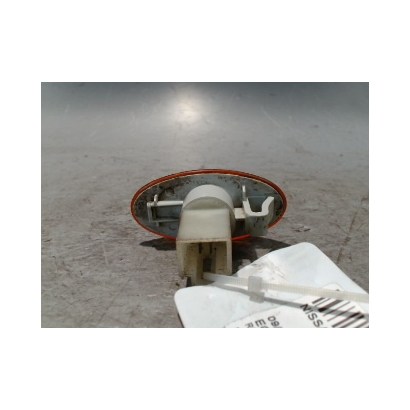 REPETITEUR AILE GAUCHE NISSAN PIXO