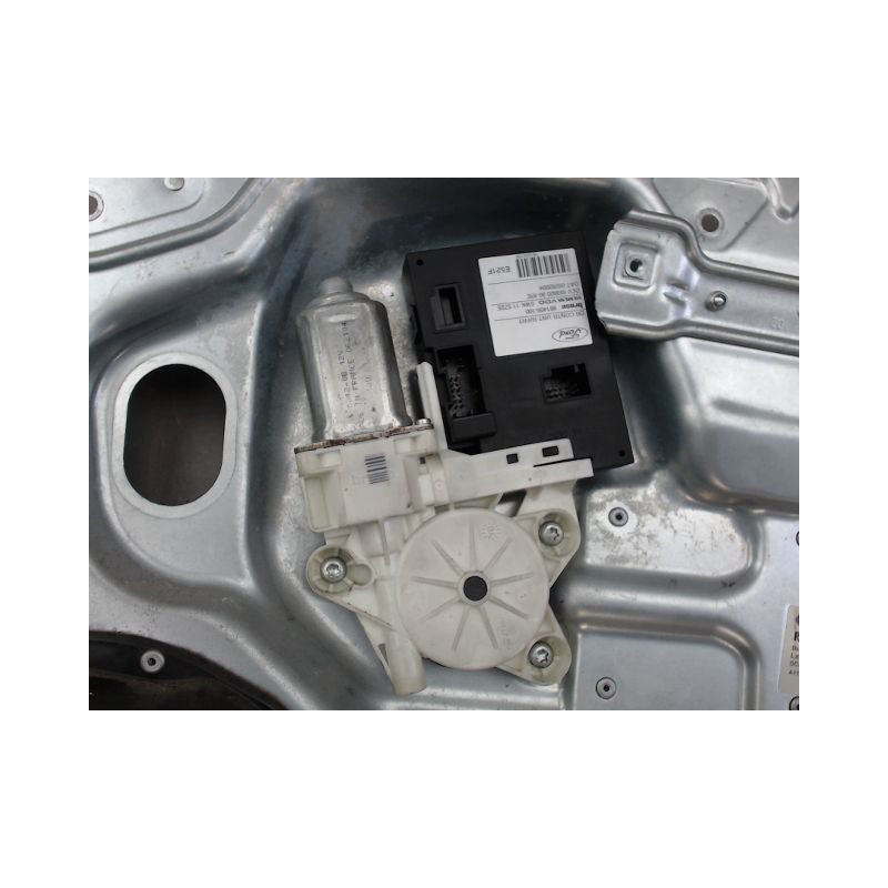 MECANISME LEVE-GLACE AVANT DROIT FORD FOCUS