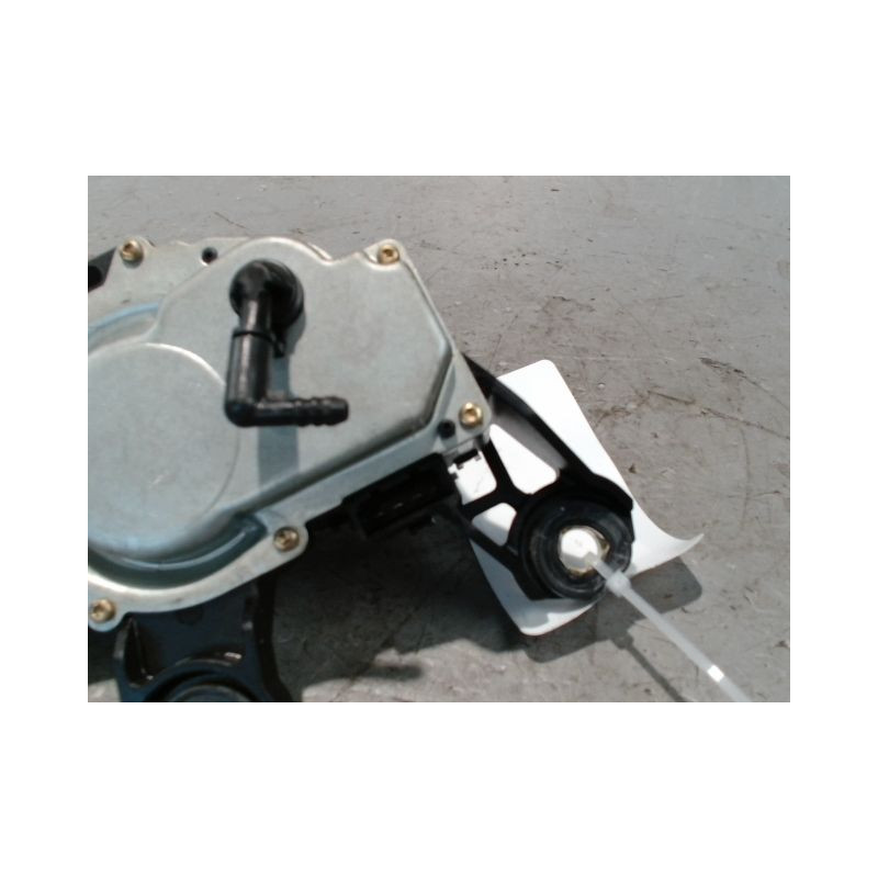 MOTEUR ESSUIE-GLACE ARRIERE AUDI A6 AVANT 2005-