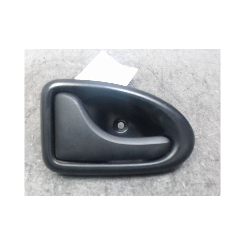 POIGNEE INTERIEURE PORTE AVANT GAUCHE RENAULT MASTER