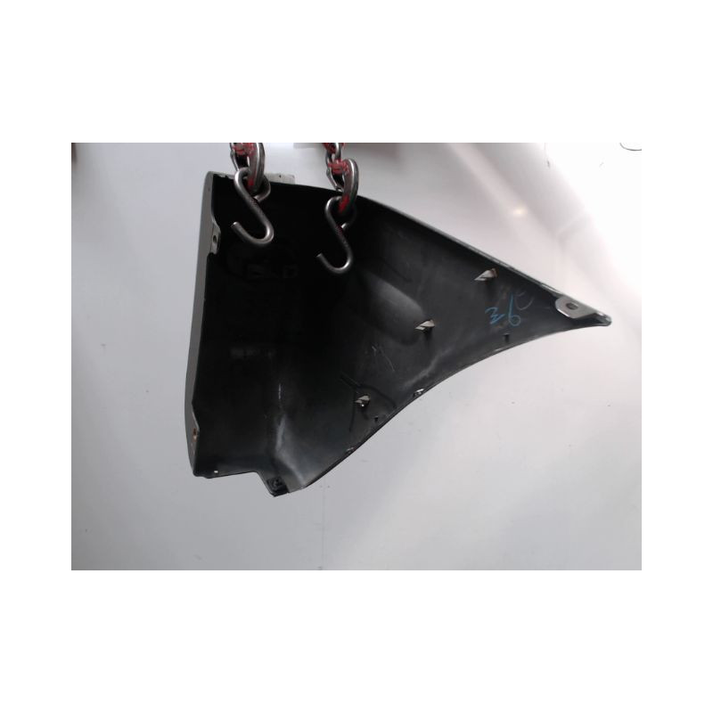 CROSSE ARRIERE GAUCHE TOYOTA RAV4 97-2000