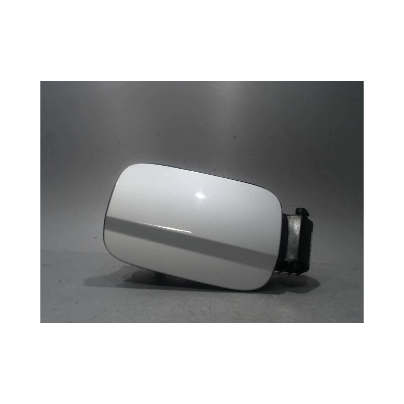 VOLET DE TRAPPE CARBURANT MERCEDES CLASSE C
