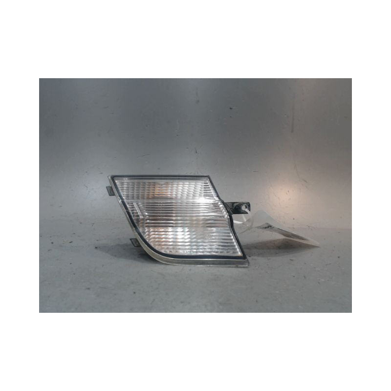 CLIGNOTANT DROIT NISSAN MICRA