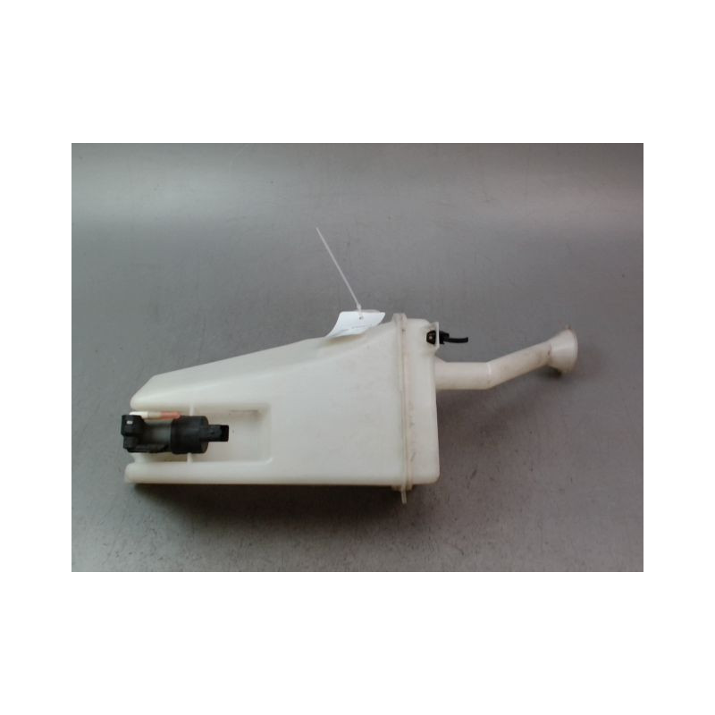 RESERVOIR LAVE-GLACE AVANT NISSAN MICRA 2009-