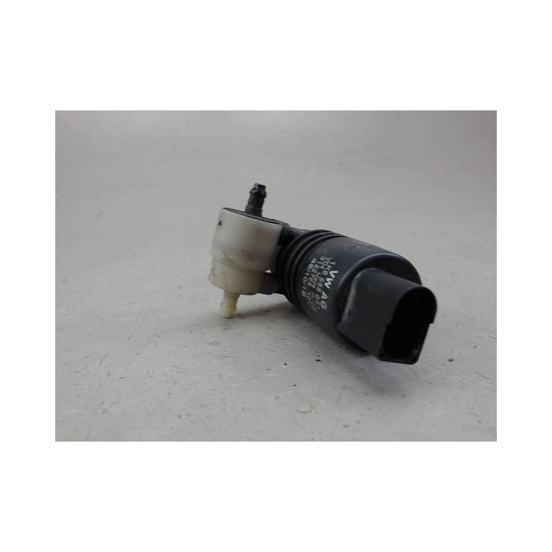 POMPE LAVE-GLACE AVANT VOLKSWAGEN GOLF