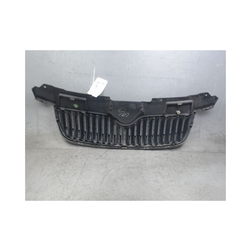 CALANDRE SKODA ROOMSTER