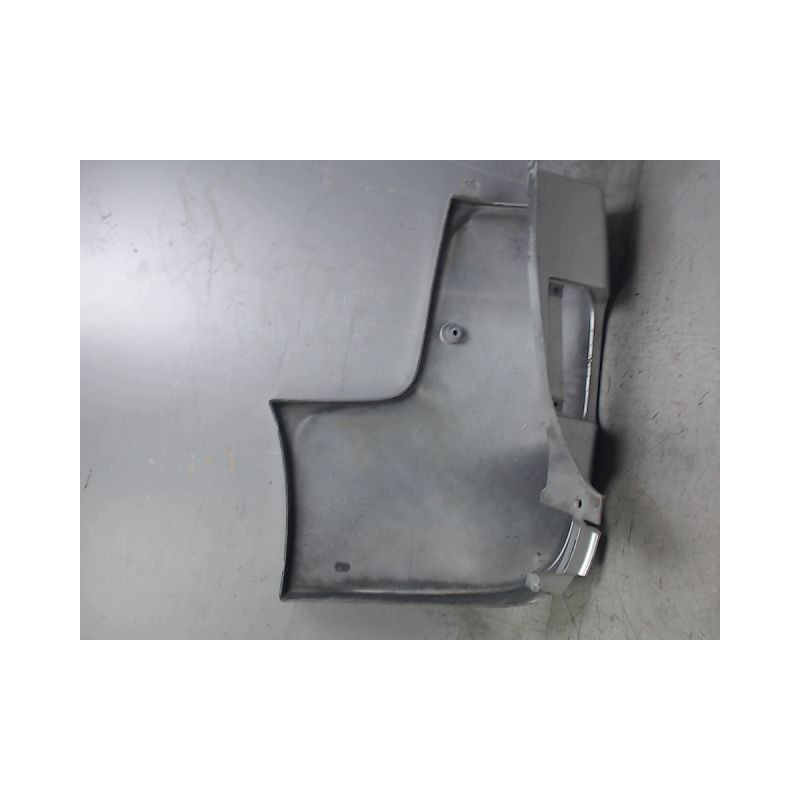 CROSSE ARRIERE DROIT OPEL VIVARO