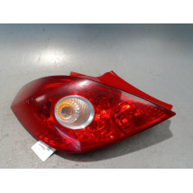 FEU ARRIERE GAUCHE  OPEL CORSA 06-09
