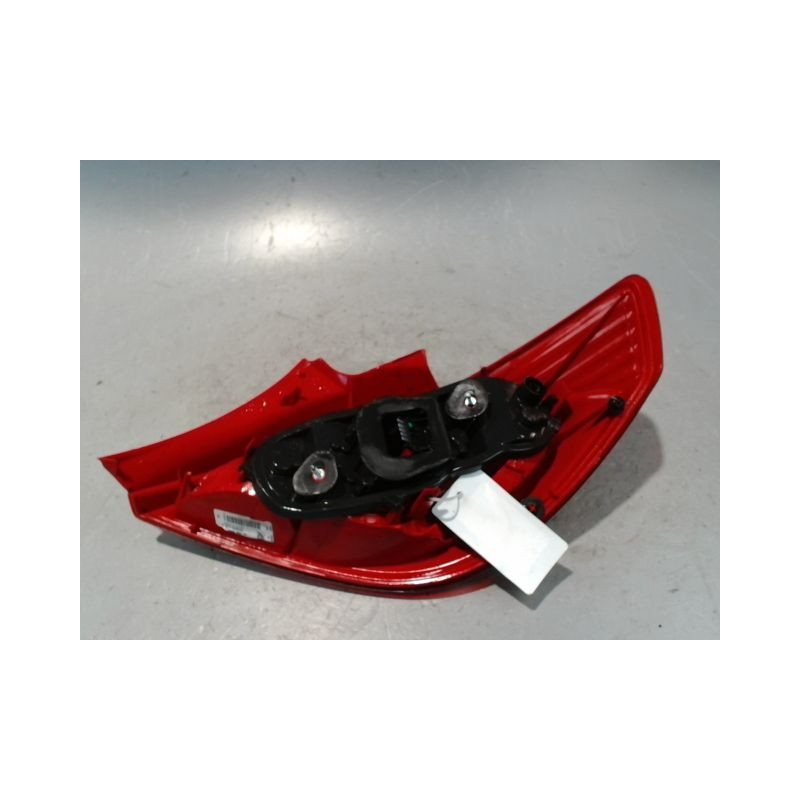 FEU ARRIERE GAUCHE  OPEL CORSA 06-09