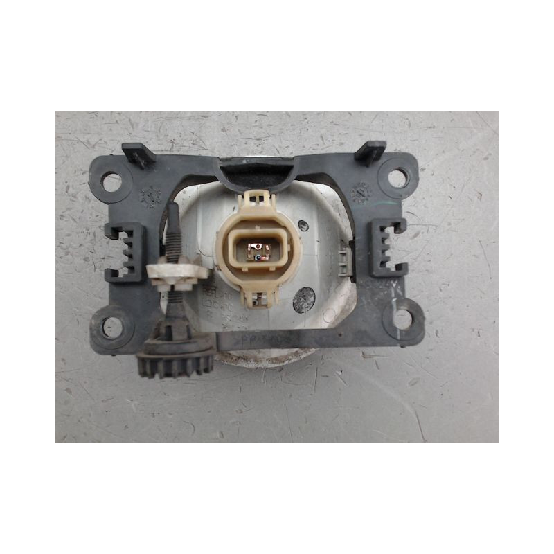 PHARE ANTIBROUILLARD AVANT DROIT CITROEN C3