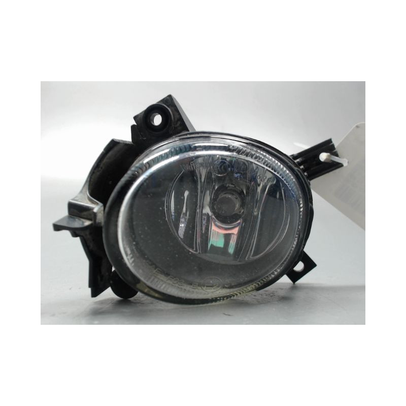 PHARE ANTIBROUILLARD AVANT GAUCHE AUDI A4 2004-