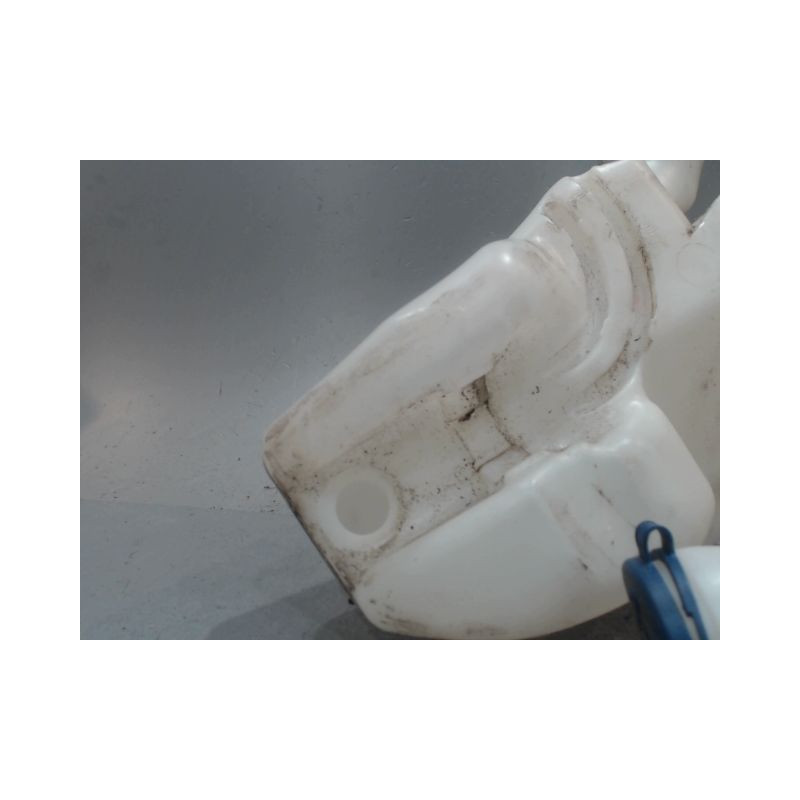 RESERVOIR LAVE-GLACE AVANT CITROEN C3