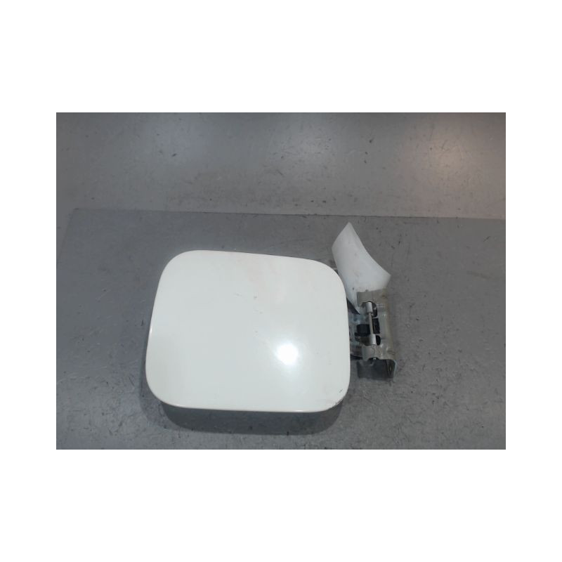 VOLET DE TRAPPE CARBURANT NISSAN QASHQAI