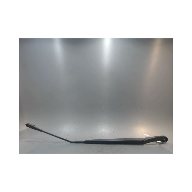 BRAS ESSUIE-GLACE AVANT DROIT NISSAN QASHQAI