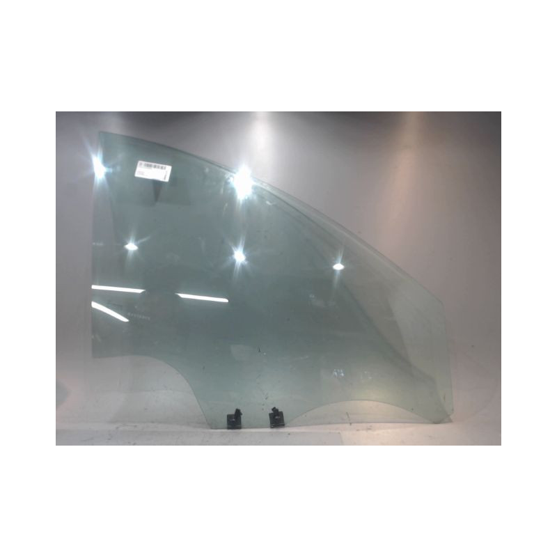 GLACE PORTE AVD DACIA SANDERO