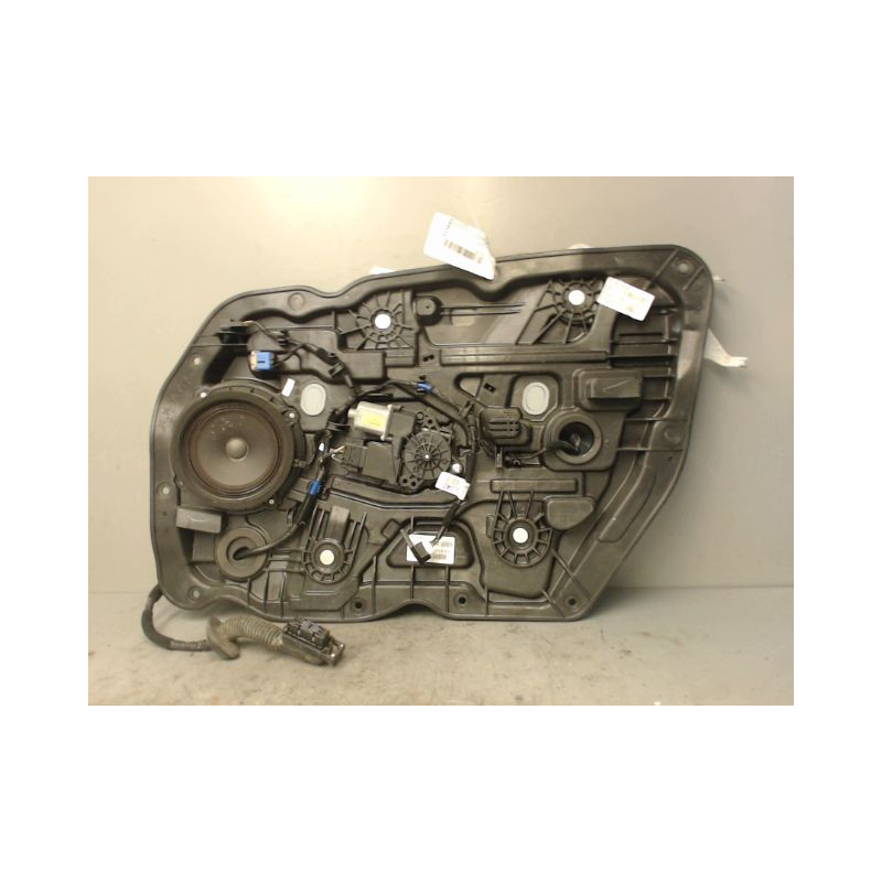MECANISME+MOTEUR LEVE-GLACE AVANT DROIT KIA CEE-D