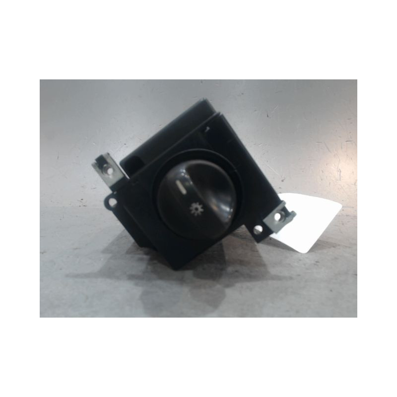 COMMANDE ECLAIRAGE MERCEDES VANEO