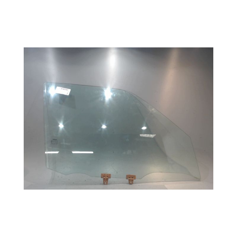 GLACE PORTE AVD NISSAN JUKE