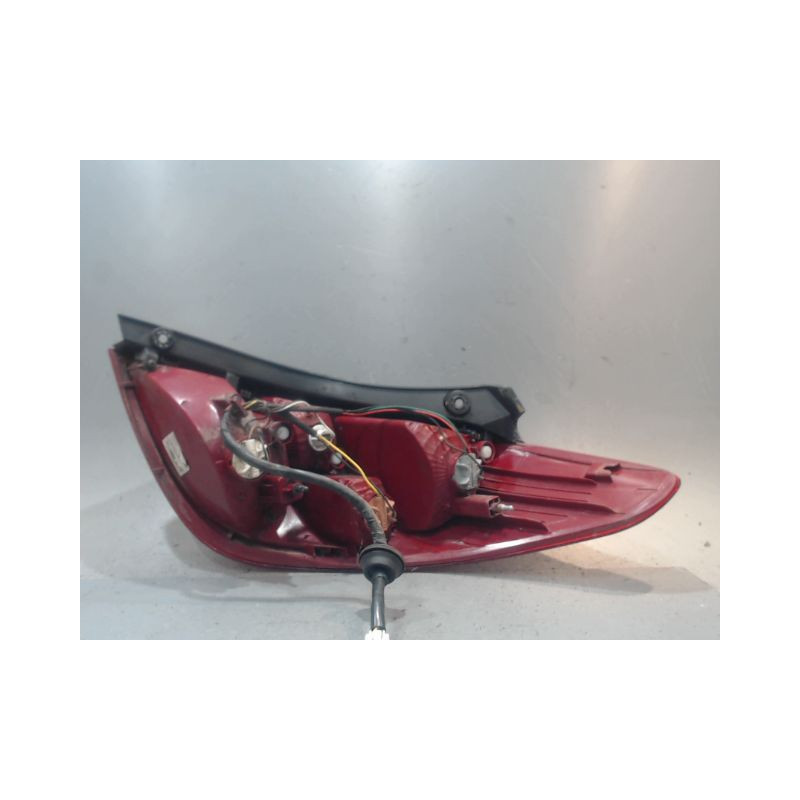 FEU ARRIERE GAUCHE  HYUNDAI I20