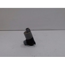 POMPE LAVE-GLACE AVANT TOYOTA AVENSIS