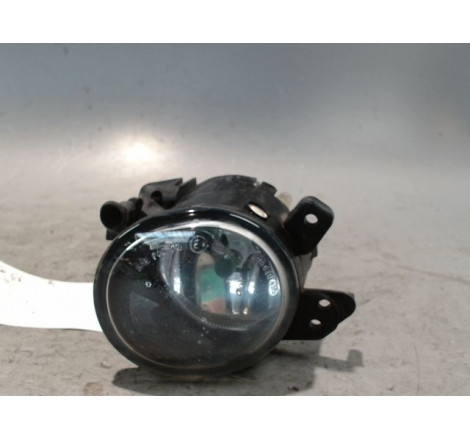 PHARE ANTIBROUILLARD AVG